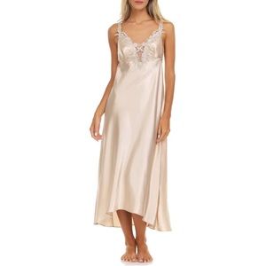 Flora Nikrooz Stella Gown & Robe